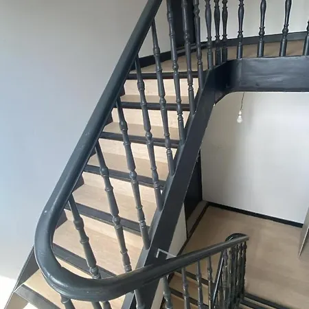 아파트 One-bedroom Close To The Center.
